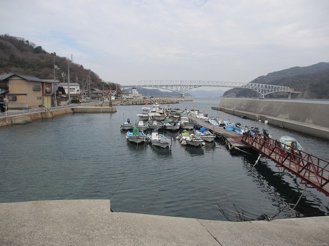 広島県内浦漁港の釣りポイント